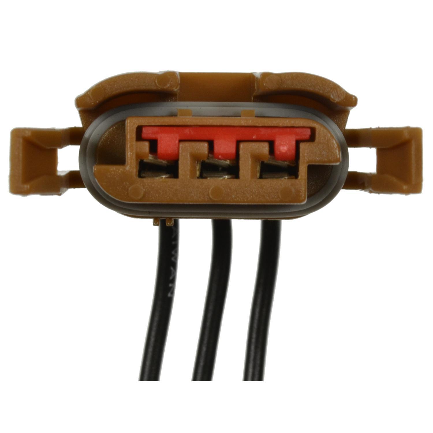 Standard Motor Products S694 - Parking and Turn Signal Light Connector Standard Motor Products S694 Brake / Tail / Turn Signal Light Connector product image 3 of 3