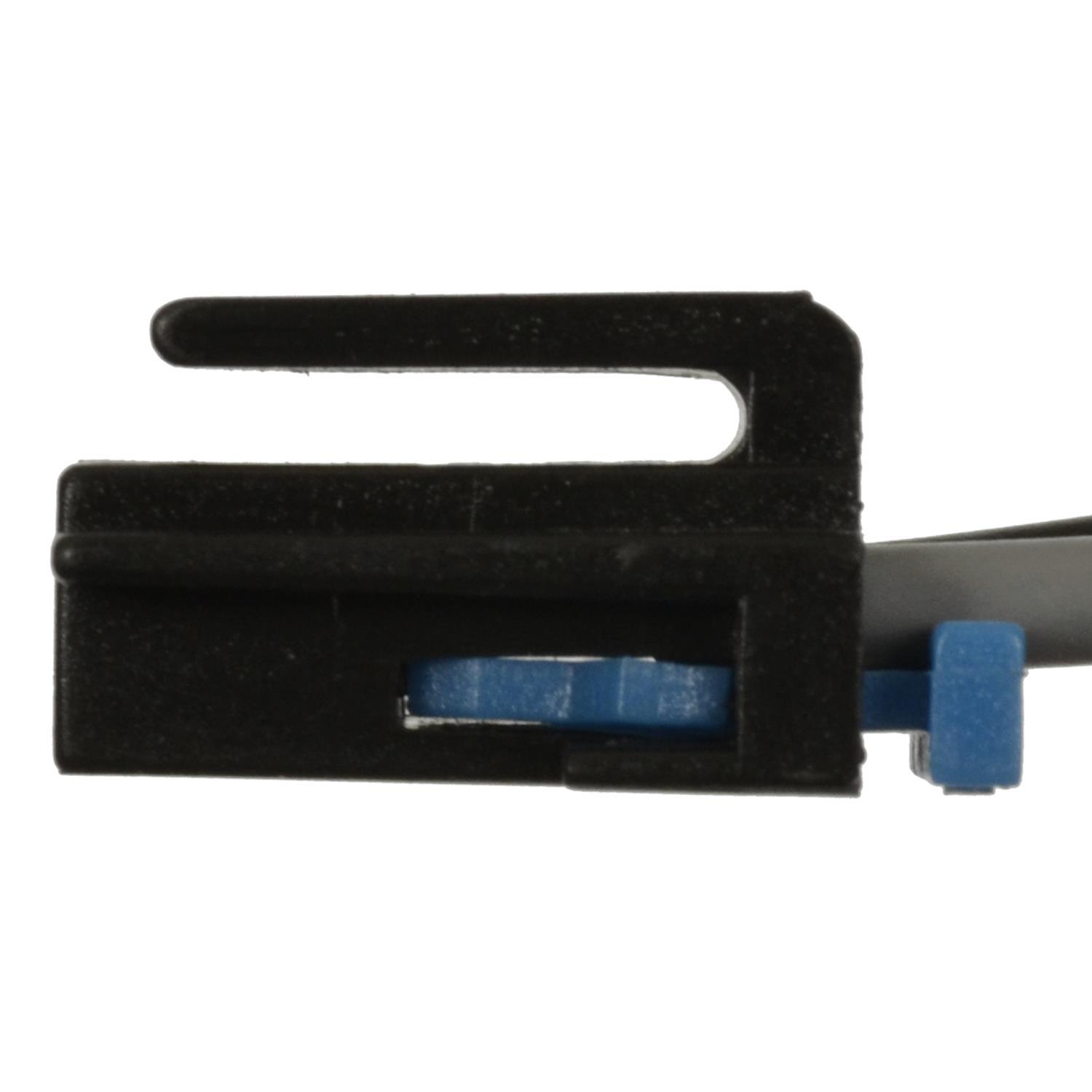 Standard Motor Products S722 - HVAC Air Inlet Door Actuator Connector Standard Motor Products S722 Center High Mount Stop Light Connector product image 1 of 3