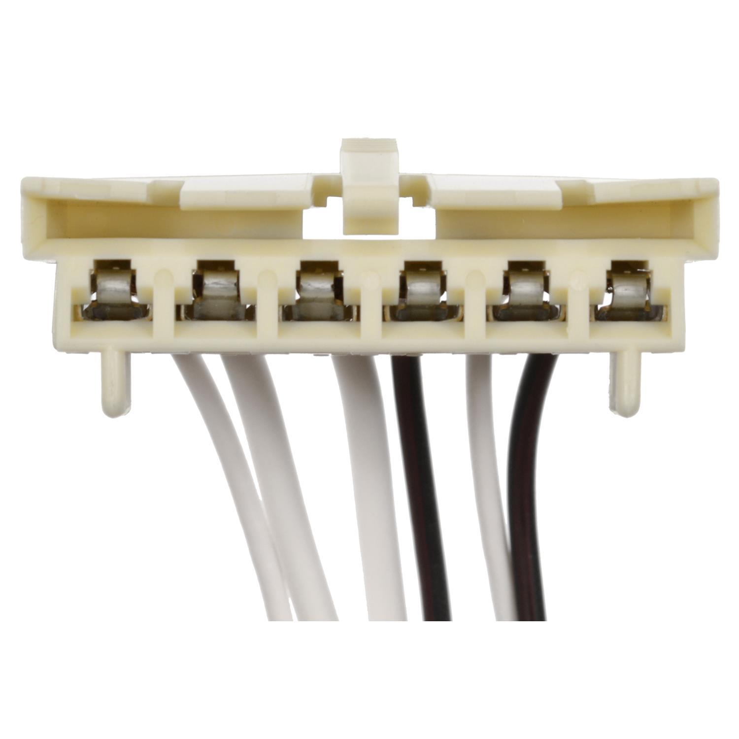 Standard Motor Products S726 - Headlight Switch Connector Standard Motor Products S726 Headlight Dimmer Switch Connector product image 3 of 3