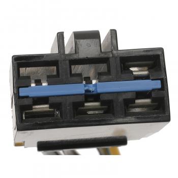 Standard Motor Products S728 Accessory Power Relay Connector product image 3 of 3