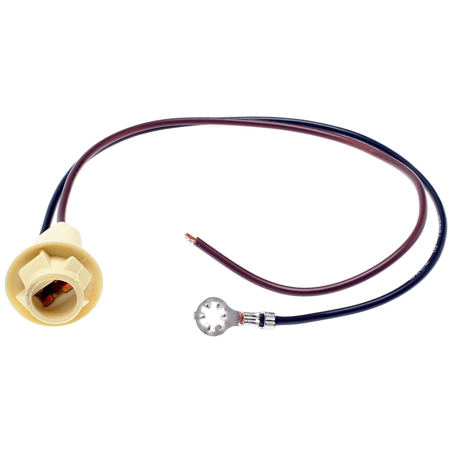 Standard Motor Products S74 - Tail Lamp Socket Standard Motor Products S74 Back Up Light Socket product image 2 of 3