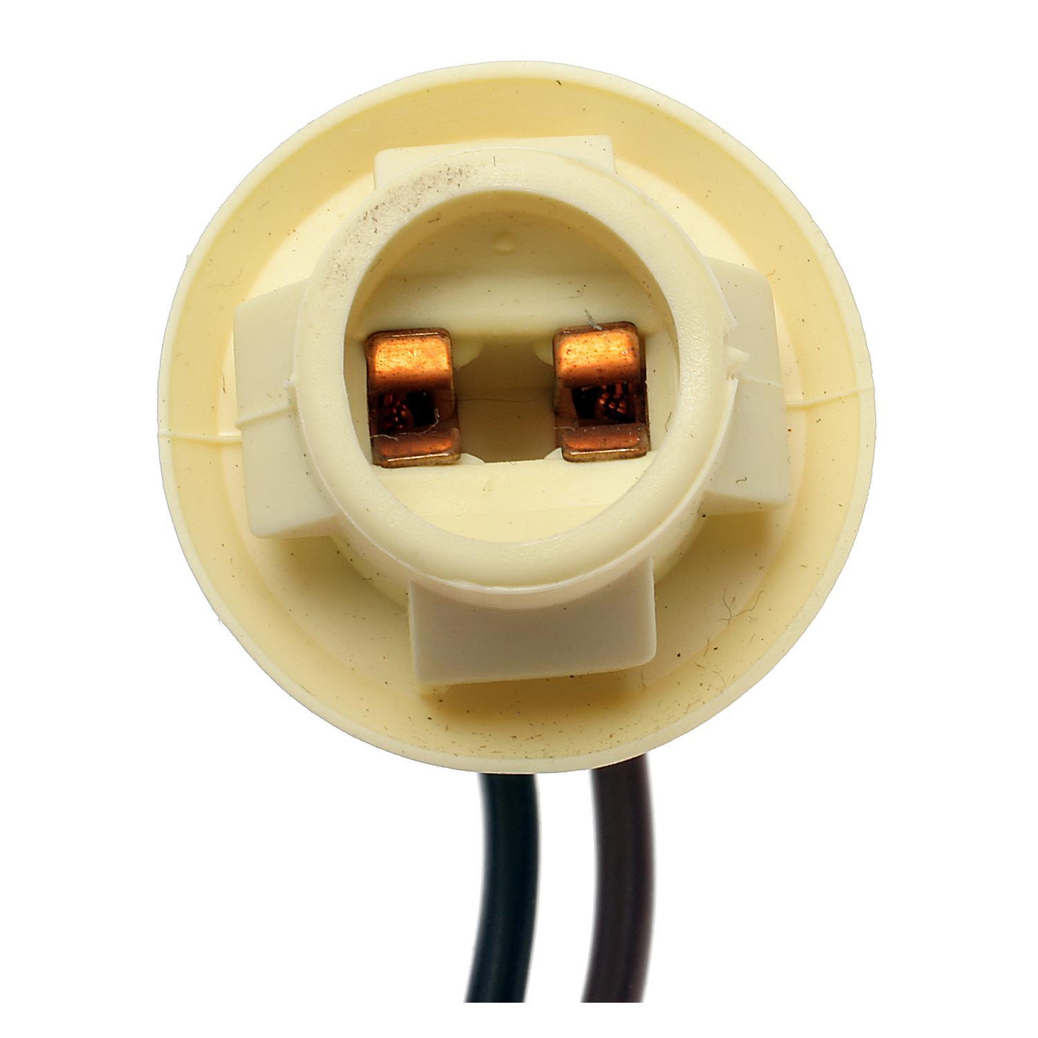 Standard Motor Products S74 - Tail Lamp Socket Standard Motor Products S74 Back Up Light Socket product image 3 of 3