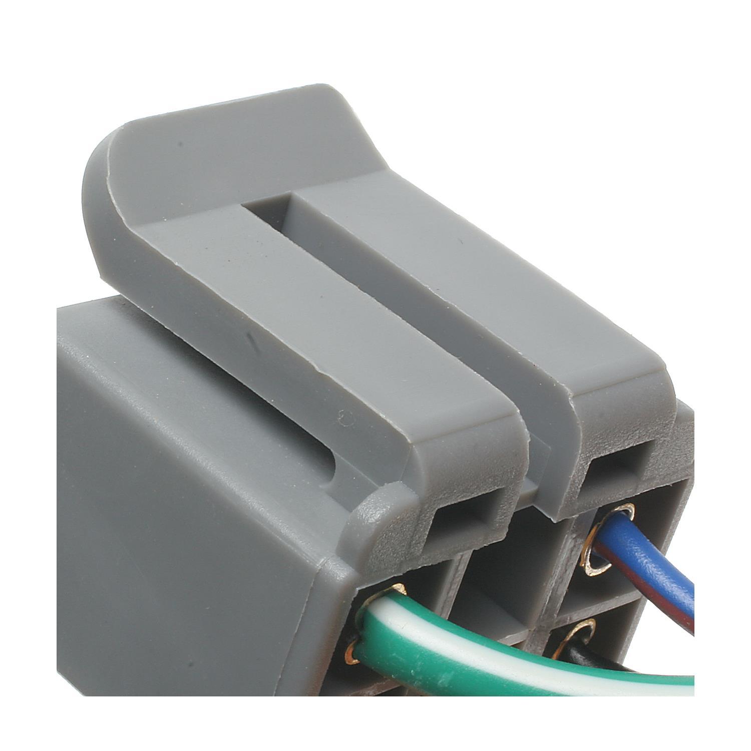 Standard Motor Products S752 - Parking Aid Module Connector Standard Motor Products S752 Fuel Tank Selector Switch Connector product image 1 of 3