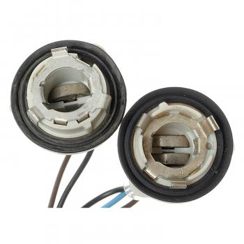 Standard Motor Products S76 Parking Light Bulb Socket product image 3 of 3