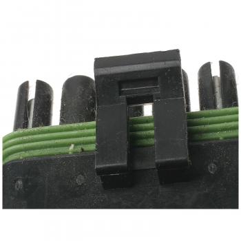 Standard Motor Products S764 A/C Compressor Cut-Out Switch Harness Connector product image 1 of 3