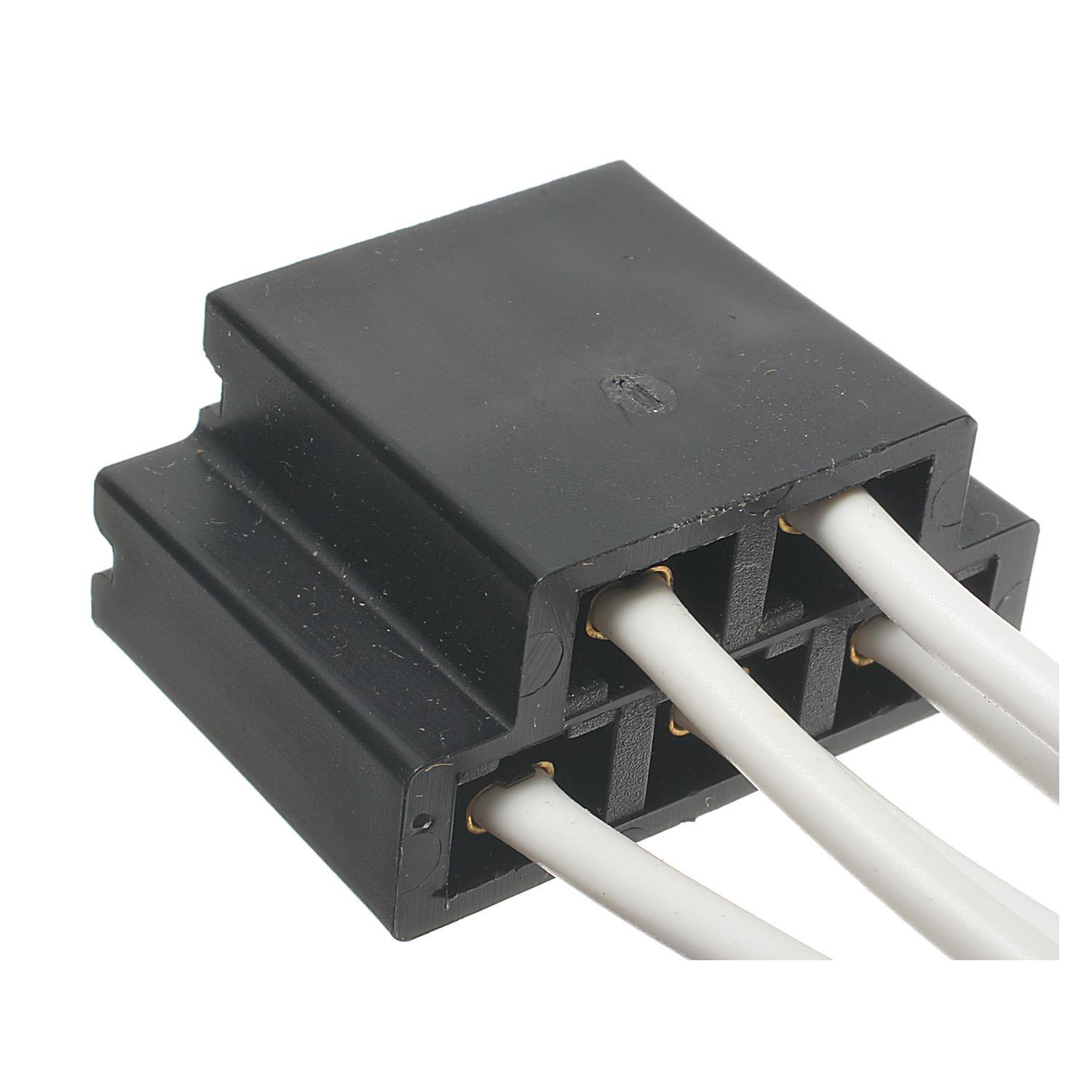 Standard Motor Products S781 - HVAC Blower Motor Resistor Connector Standard Motor Products S781 A/C Compressor Cut-Out Switch Harness Connector product image 1 of 3