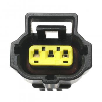 Standard Motor Products S821 - Voltage Regulator Connector Standard Motor Products S821 Alternator Connector product image 3 of 3