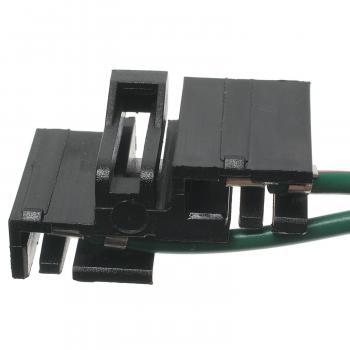 Standard Motor Products S831 - Brake Light Switch Connector Standard Motor Products S831 Brake Light Switch Connector product image 1 of 3