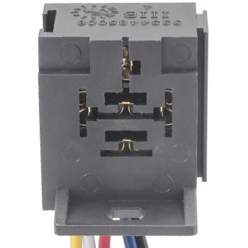 Standard Motor Products S857 - HVAC Relay Connector Standard Motor Products S857 A/C Clutch Control Relay Harness Connector product image 1 of 4
