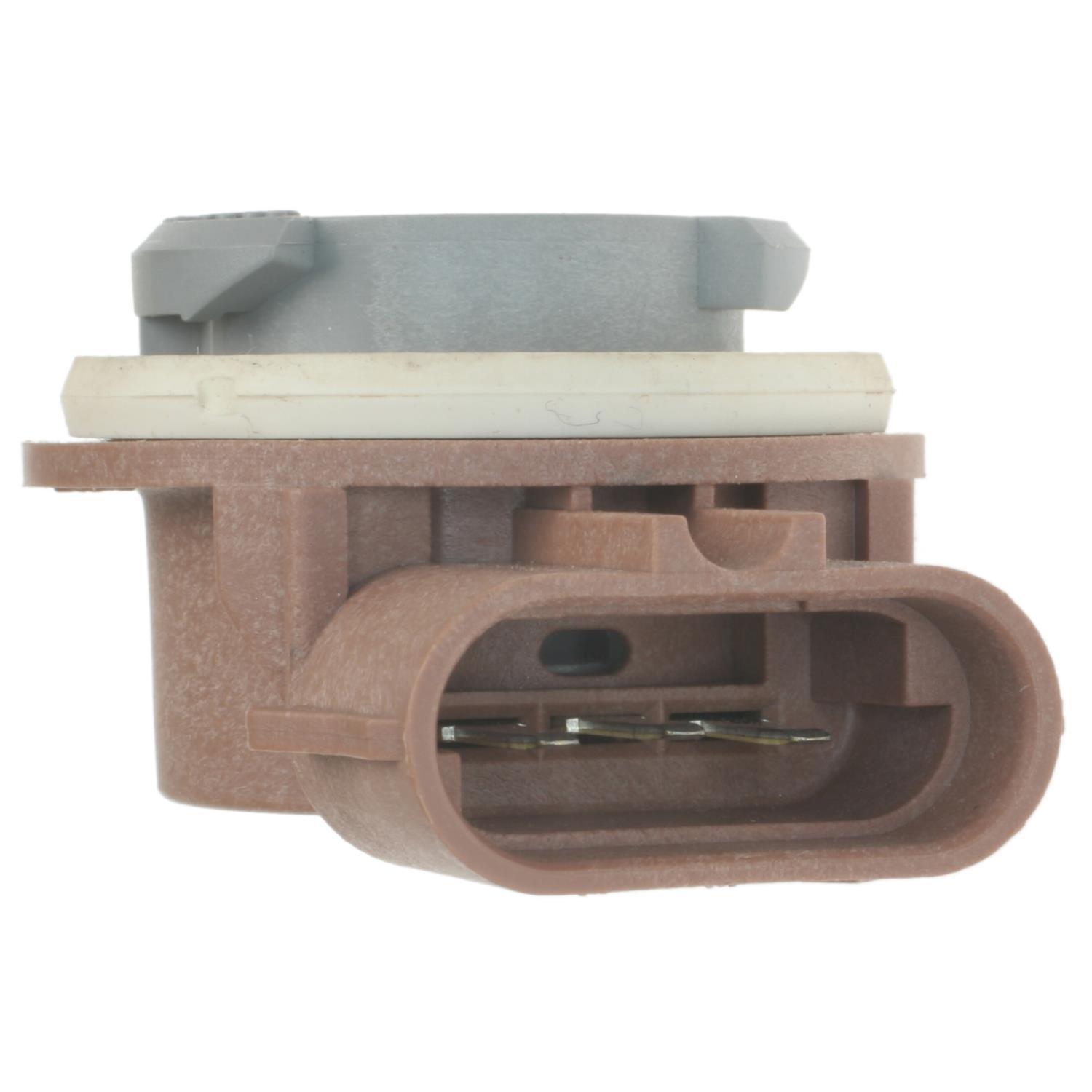 Standard Motor Products S890 - Tail Lamp Socket Standard Motor Products S890 Back Up Light Socket product image 3 of 3
