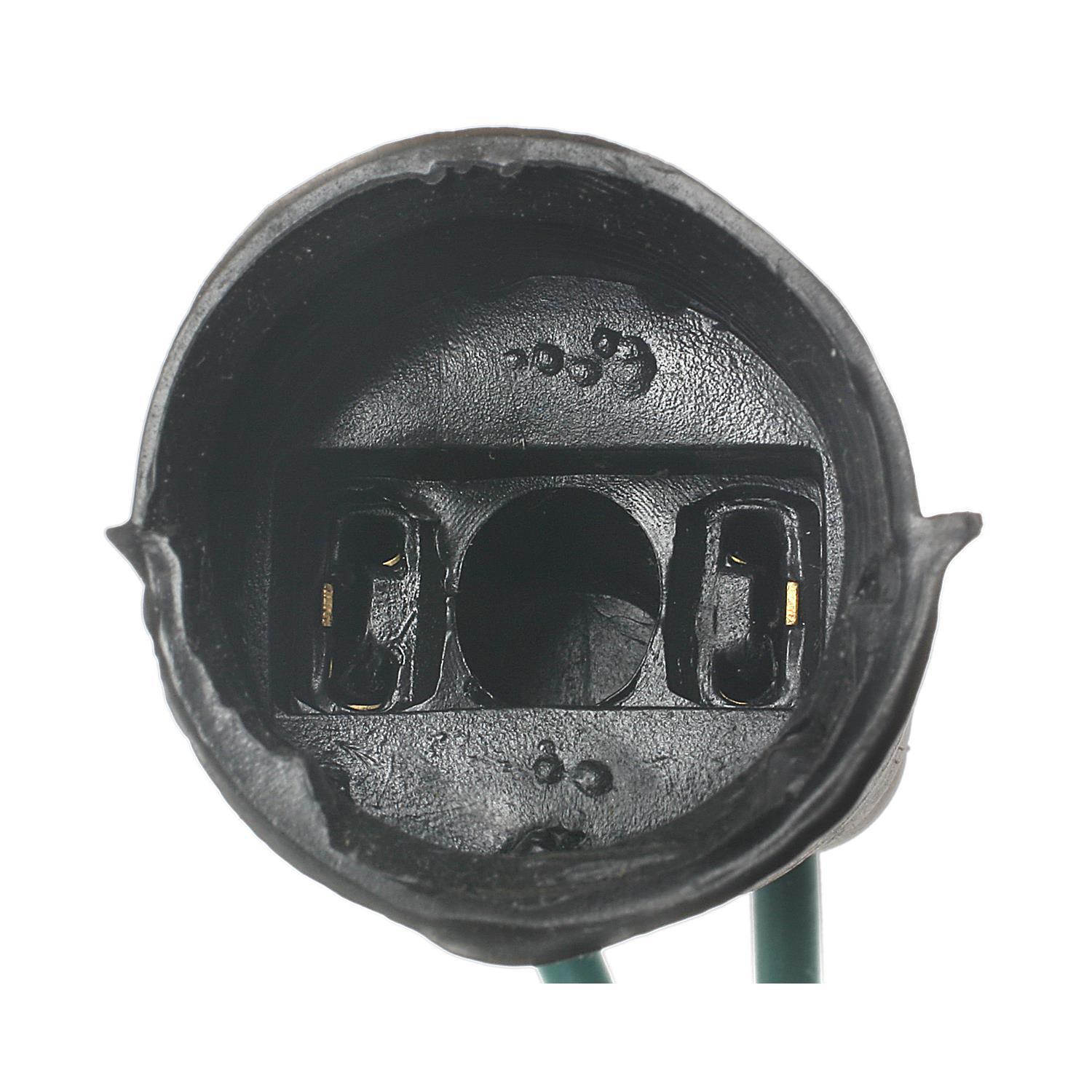 Standard Motor Products S939 - Neutral Safety Switch Connector Standard Motor Products S939 Auto Trans Oil Pressure Switch Connector product image 3 of 3