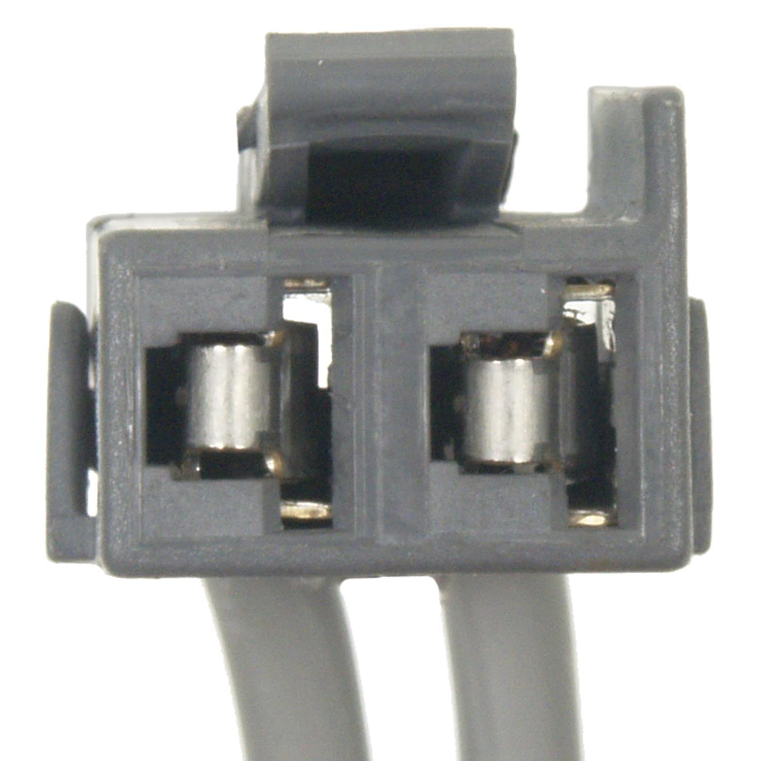 Standard Motor Products S960 - Clutch Pedal Position Switch Connector Standard Motor Products S960 Brake Light Switch Connector product image 1 of 3