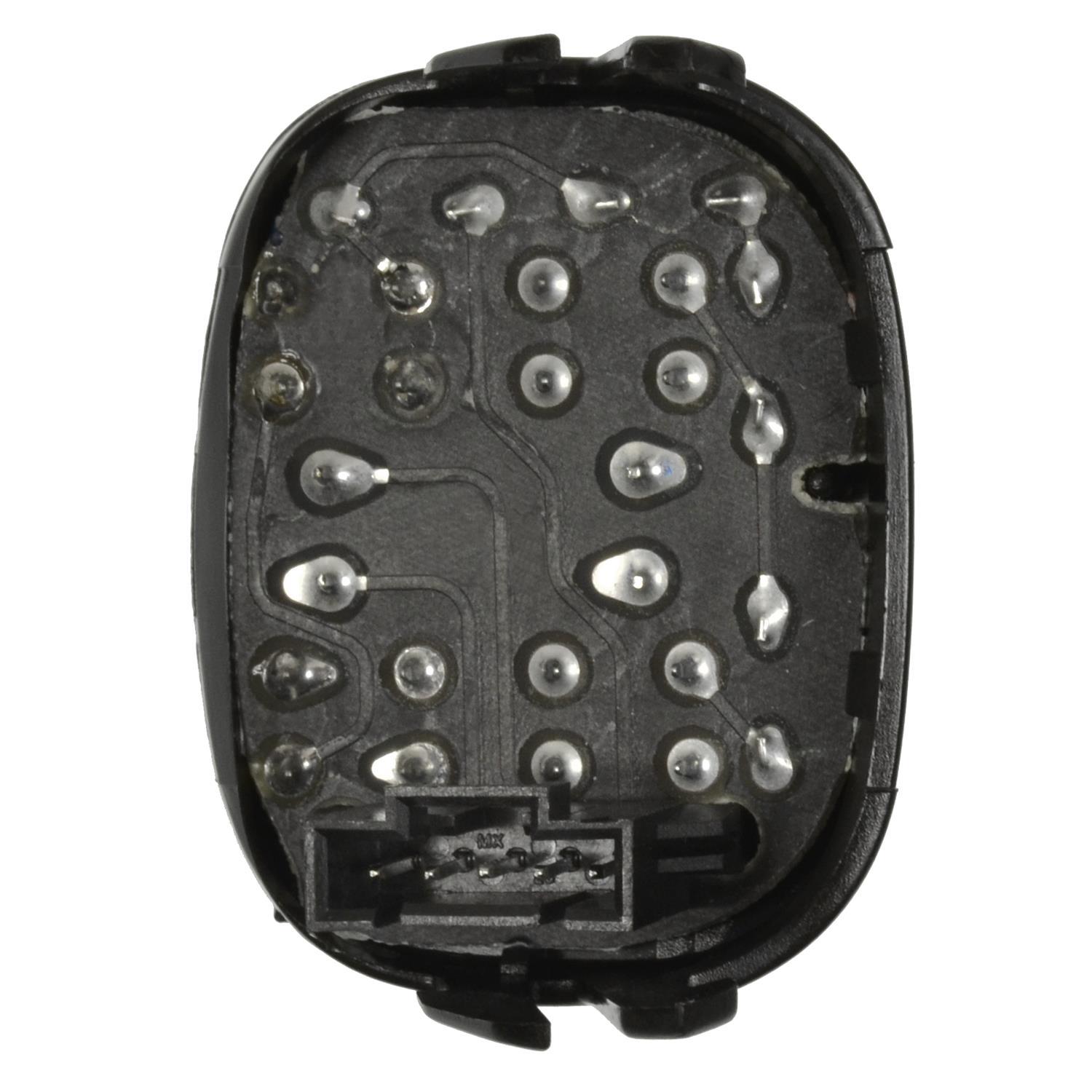 Standard Motor Products SAS186 - Steering Wheel Audio Control Switch Standard Motor Products SAS186 Steering Wheel Audio Control Switch product image 2 of 3