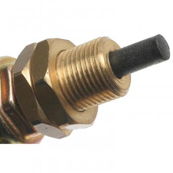 Standard Motor Products SLS127 Brake Light Switch product image 1 of 3