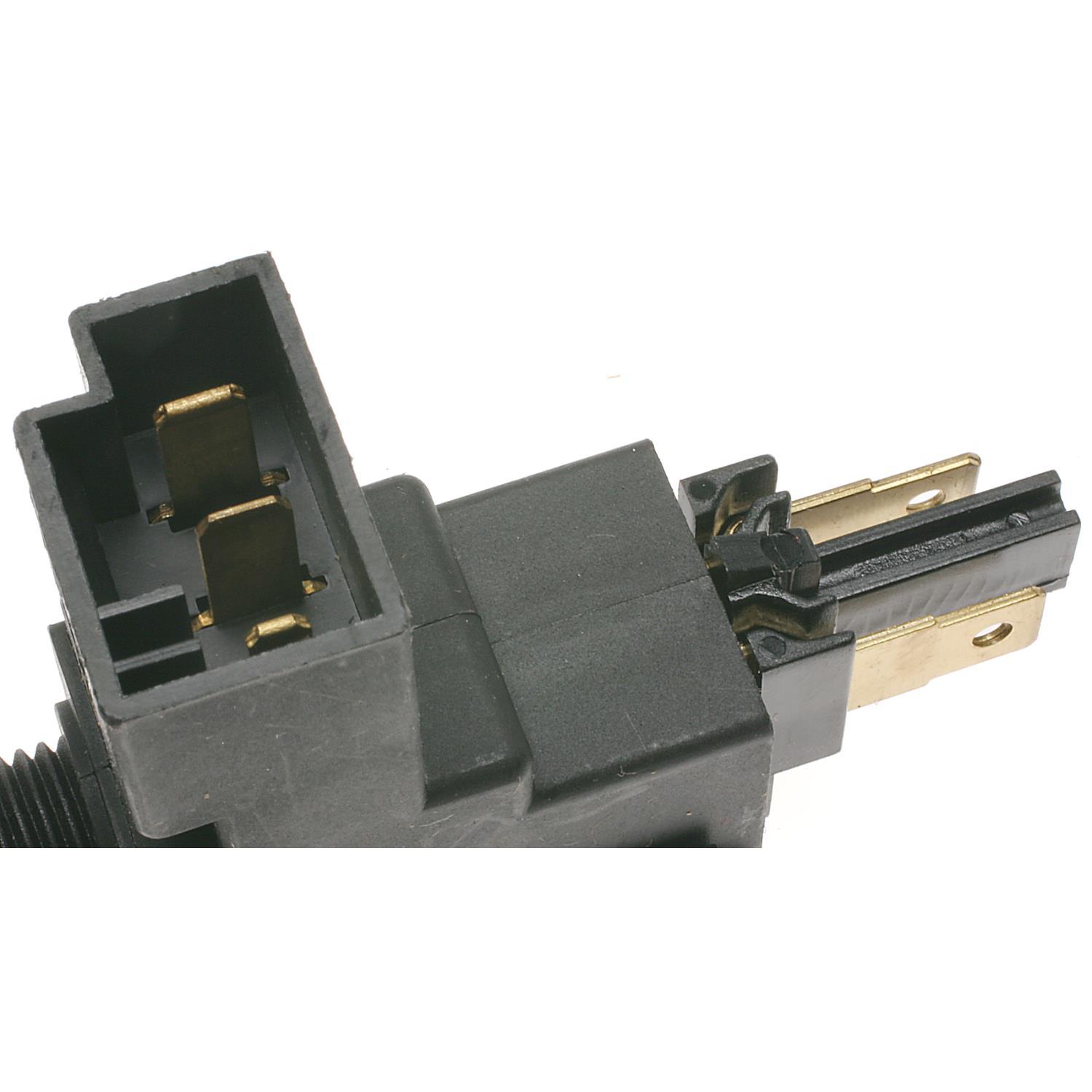Standard Motor Products SLS132 - Brake Light Switch Standard Motor Products SLS132 Brake Light Switch product image 1 of 3