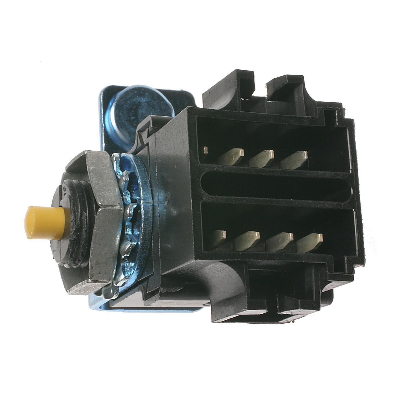 Standard Motor Products SLS220 - Brake Light Switch Standard Motor Products SLS220 Brake Light Switch product image 1 of 3