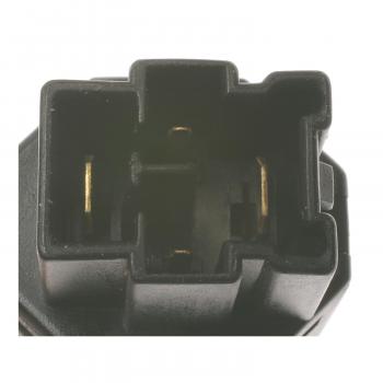 Standard Motor Products SLS228 Brake Light Switch product image 1 of 3