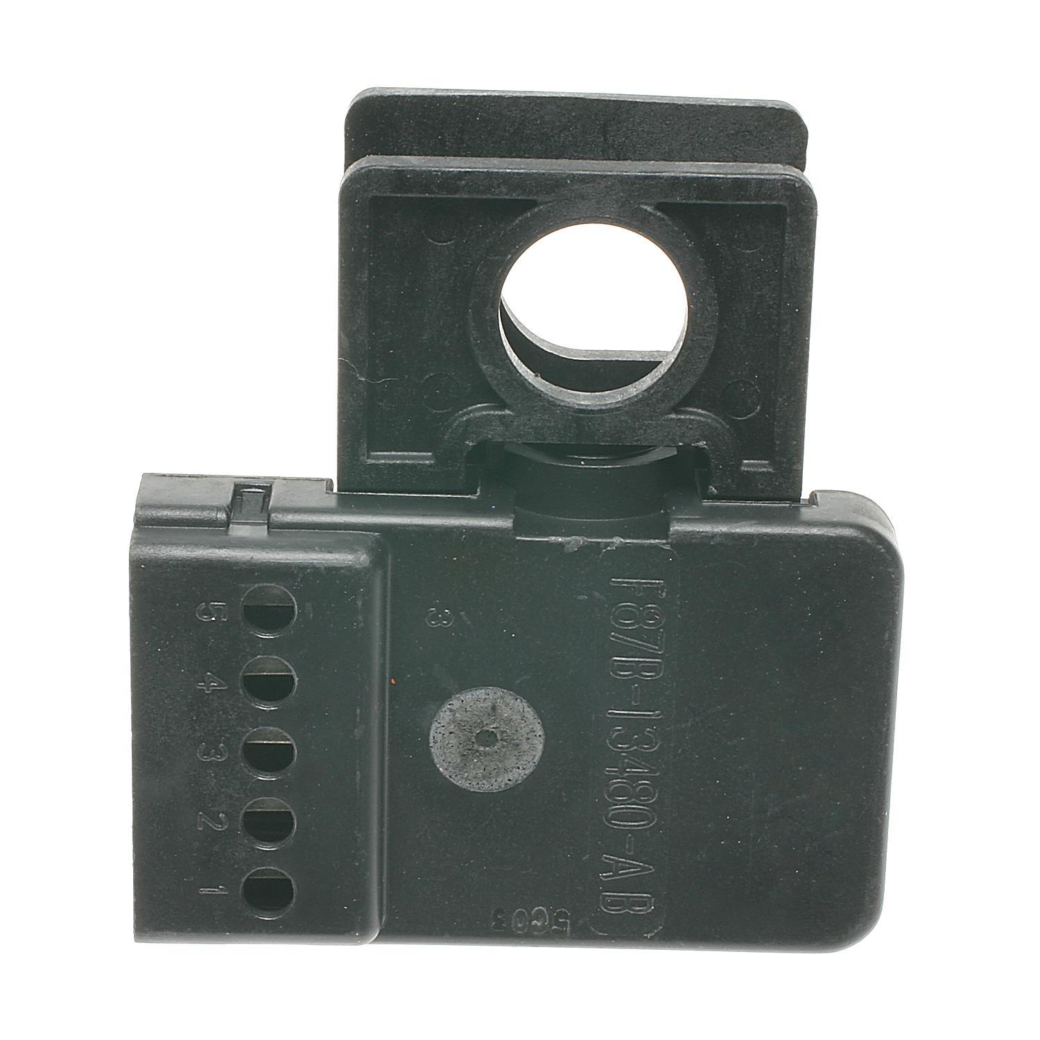 Standard Motor Products SLS247 - Brake Light Switch Standard Motor Products SLS247 Brake Light Switch product image 2 of 3