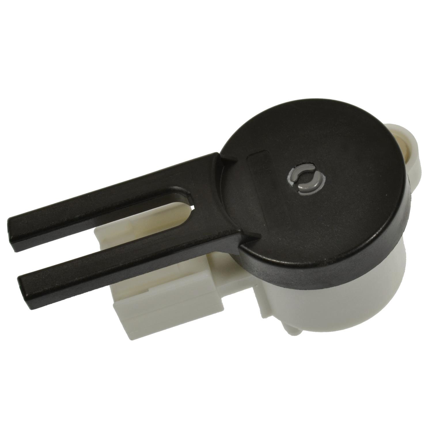 Standard Motor Products SLS314 Brake Light Switch product image 1 of 3