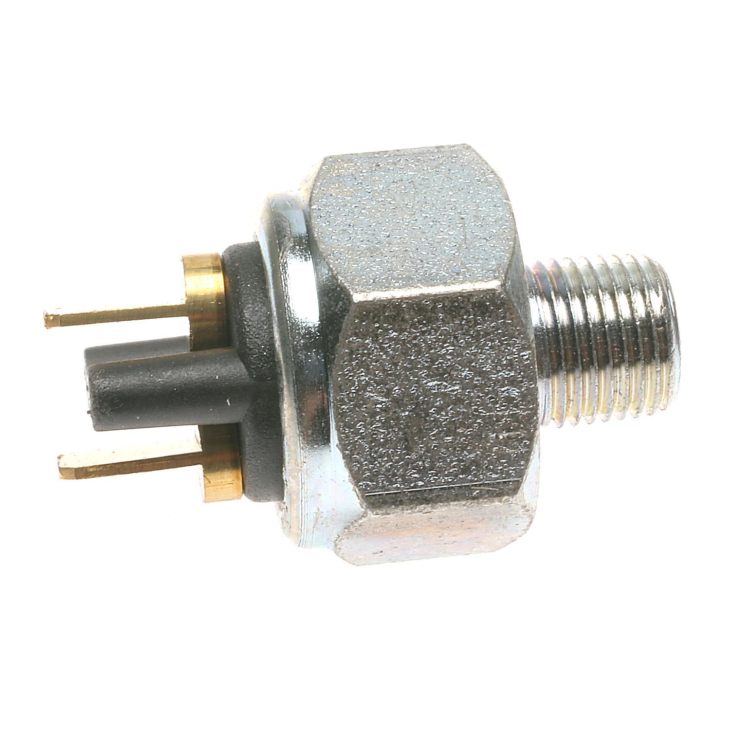Standard Motor Products SLS33 - Brake Light Switch Standard Motor Products SLS33 Brake Light Switch product image 2 of 3