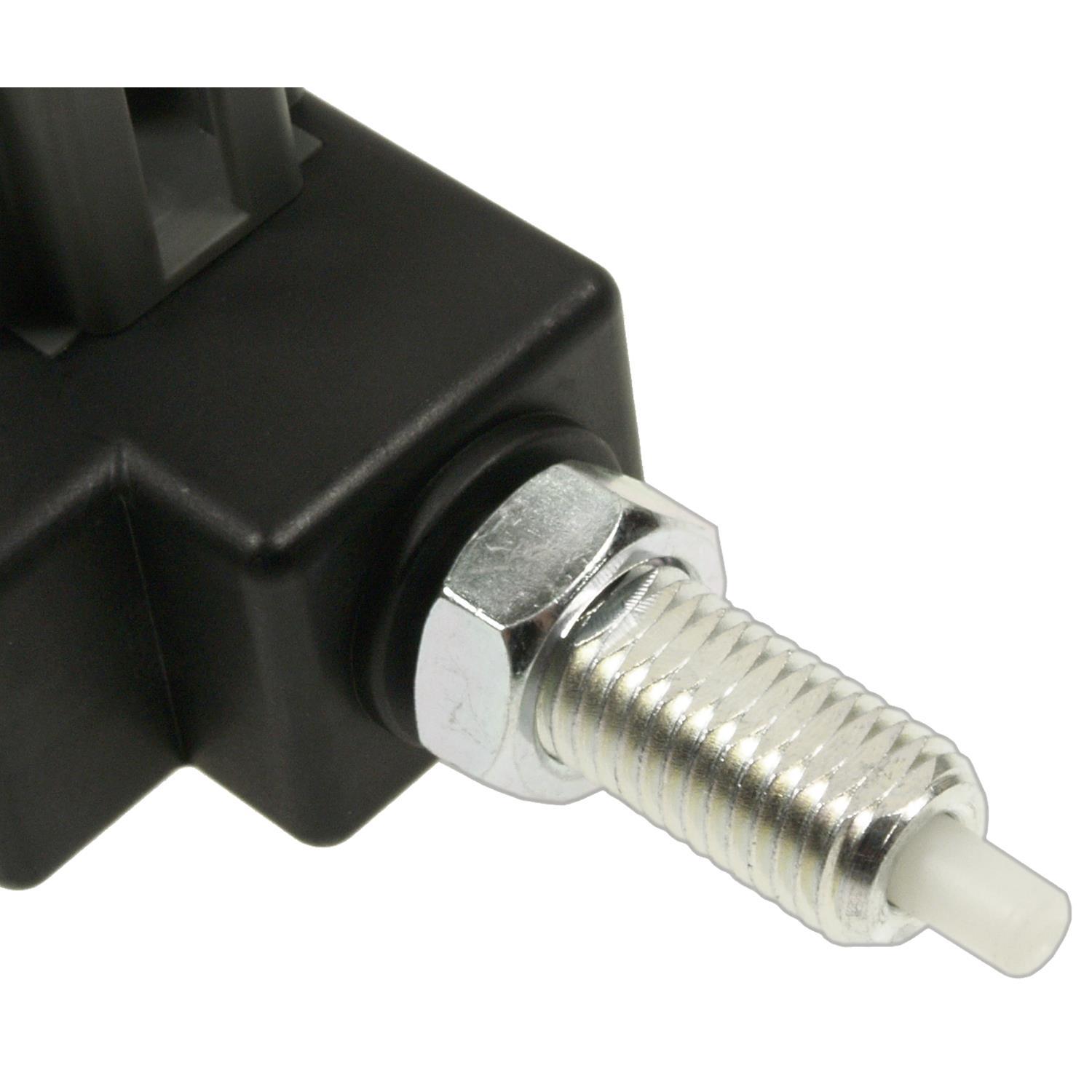 Standard Motor Products SLS481 - Brake Light Switch Standard Motor Products SLS481 Brake Light Switch product image 1 of 3