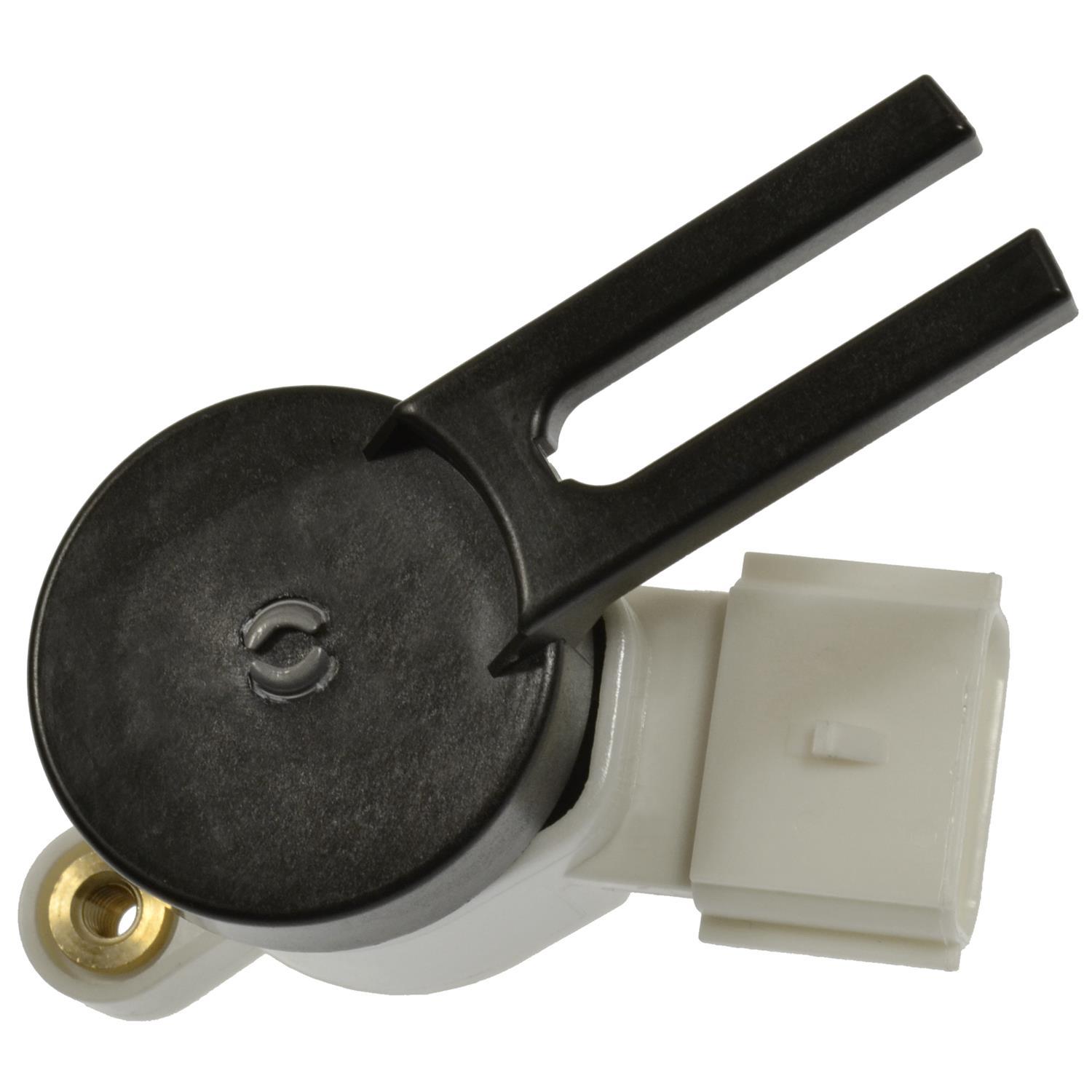 Standard Motor Products SLS551 - Brake Light Switch Standard Motor Products SLS551 Brake Light Switch product image 1 of 3