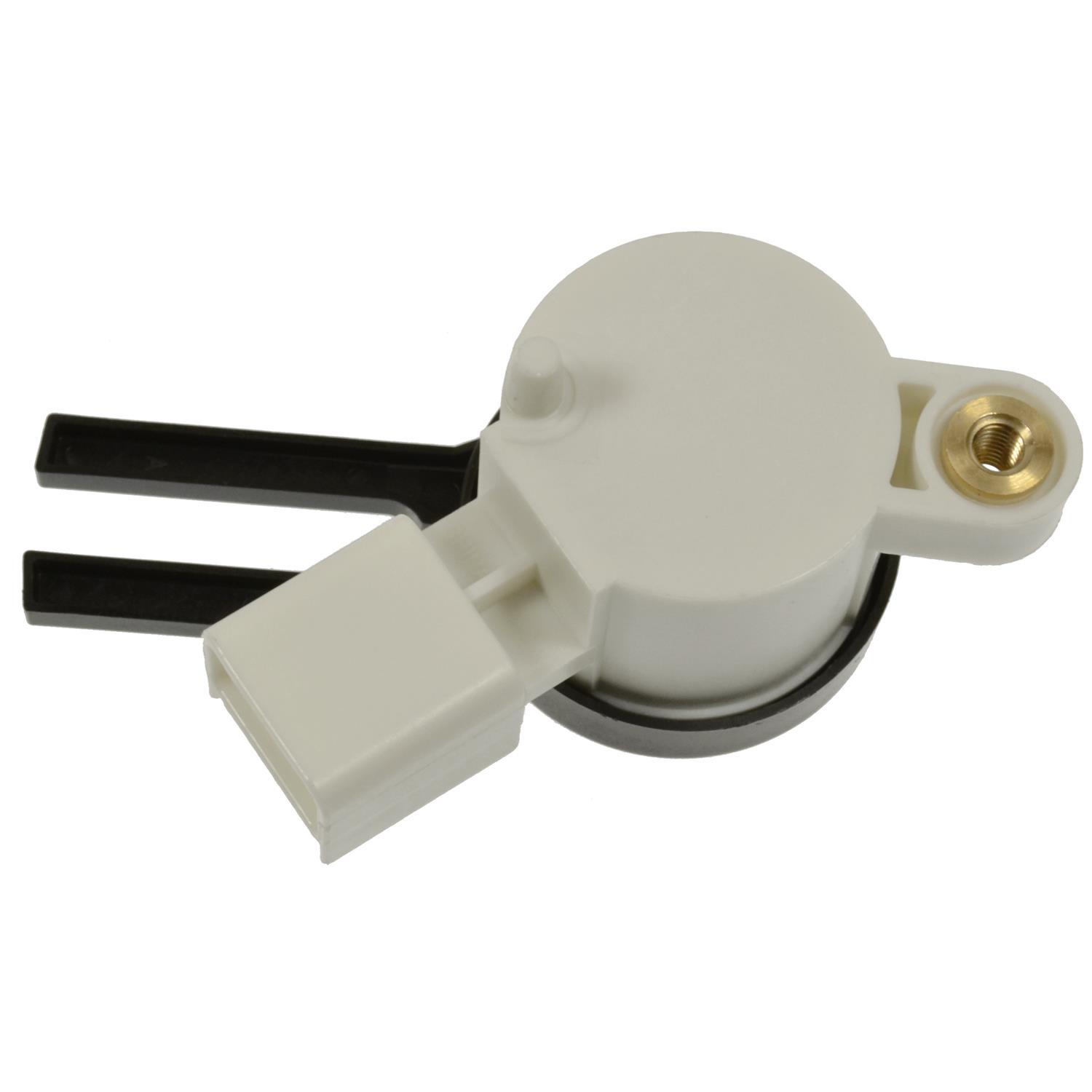 Standard Motor Products SLS553 - Brake Light Switch Standard Motor Products SLS553 Brake Light Switch product image 1 of 3