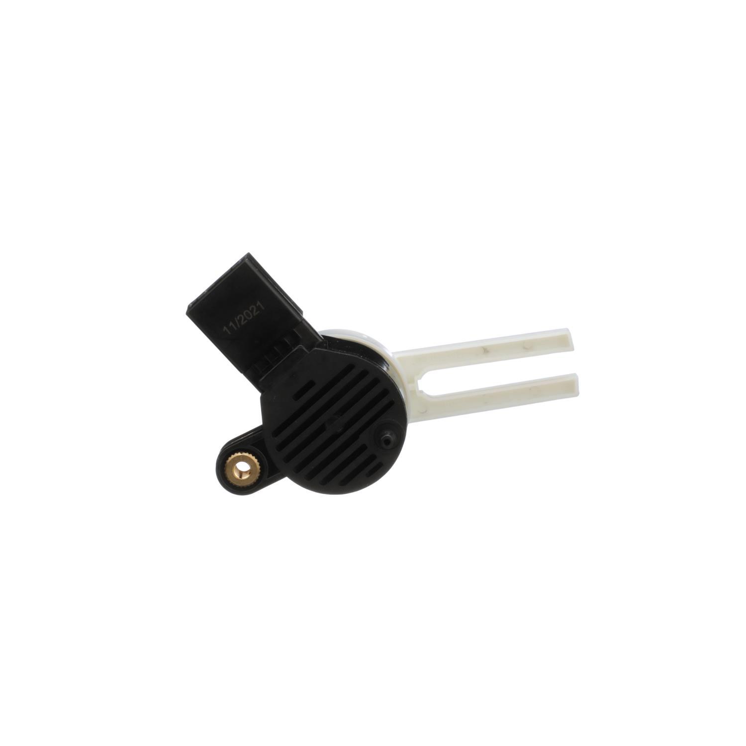 Standard Motor Products SLS556 - Brake Light Switch Standard Motor Products SLS556 Brake Light Switch product image 5 of 8