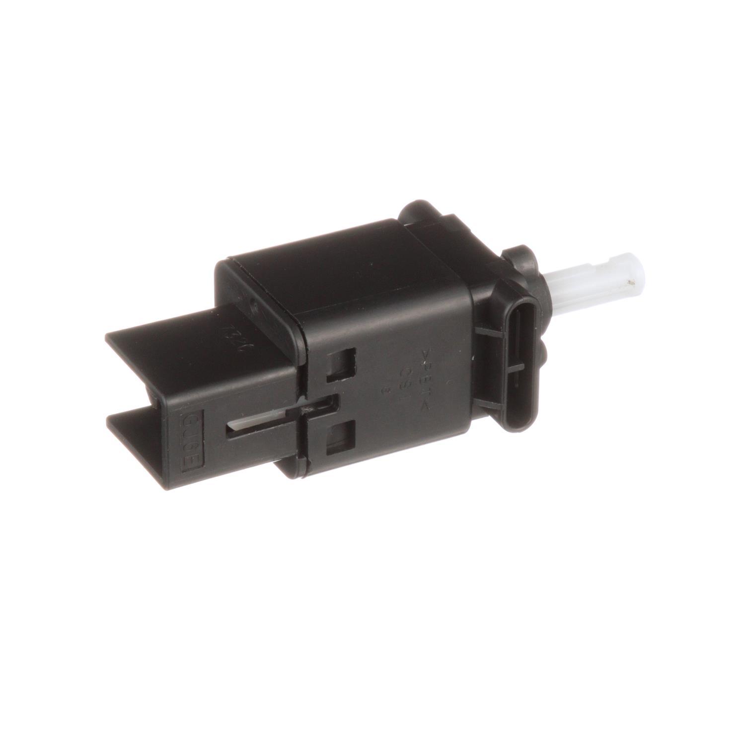 Standard Motor Products SLS581 Brake Light Switch product image 1 of 8