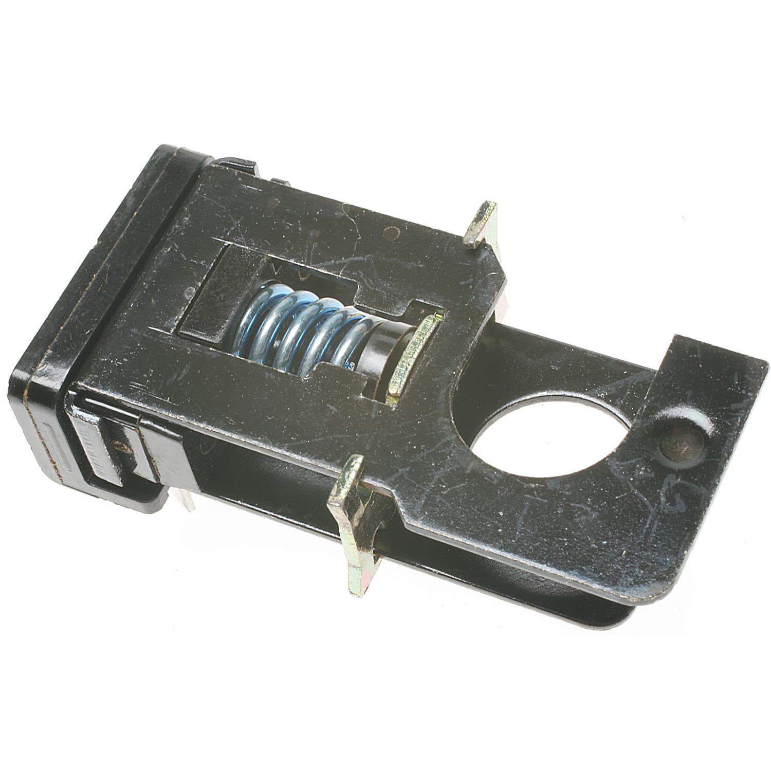 Standard Motor Products SLS70 - Brake Light Switch Standard Motor Products SLS70 Brake Light Switch product image 1 of 3
