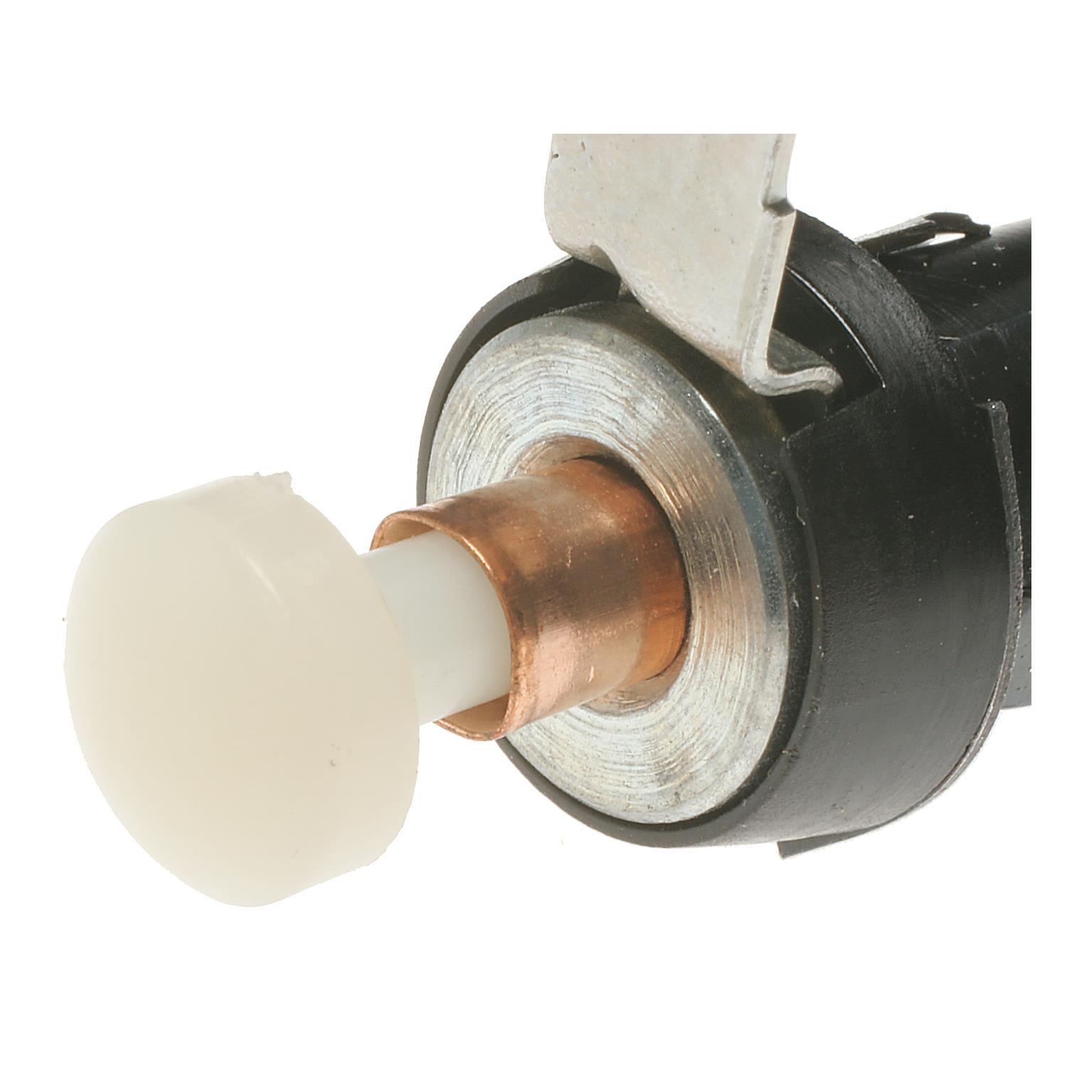 Standard Motor Products SLS77 - Brake Light Switch Standard Motor Products SLS77 Brake Light Switch product image 1 of 3