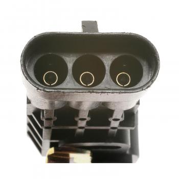 Standard Motor Products TH3 - Throttle Position Sensor Standard Motor Products TH3 Throttle Position Sensor product image 1 of 3
