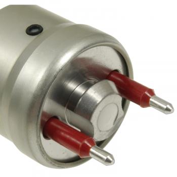 Standard Motor Products TJ39 Fuel Injector product image 1 of 3