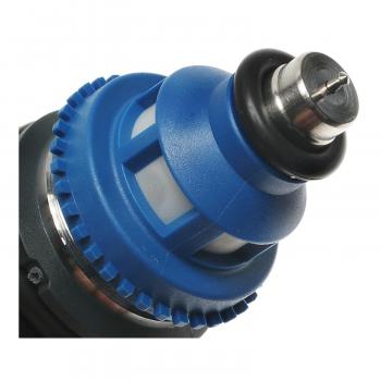 Standard Motor Products TJ63 - Fuel Injector Standard Motor Products TJ63 Fuel Injector product image 1 of 3