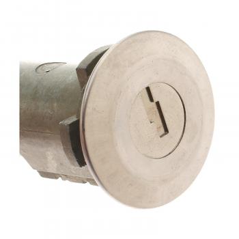 Standard Motor Products TL151 Trunk Lock product image 1 of 3