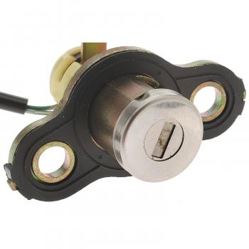 Standard Motor Products TL202 - Trunk Lock Standard Motor Products TL202 Trunk Lock product image 1 of 4