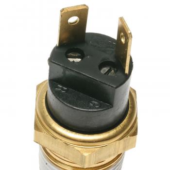 Standard Motor Products TS15 Engine Coolant Temperature Sender product image 3 of 3