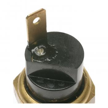 Standard Motor Products TS569 Engine Coolant Temperature Sender product image 3 of 3