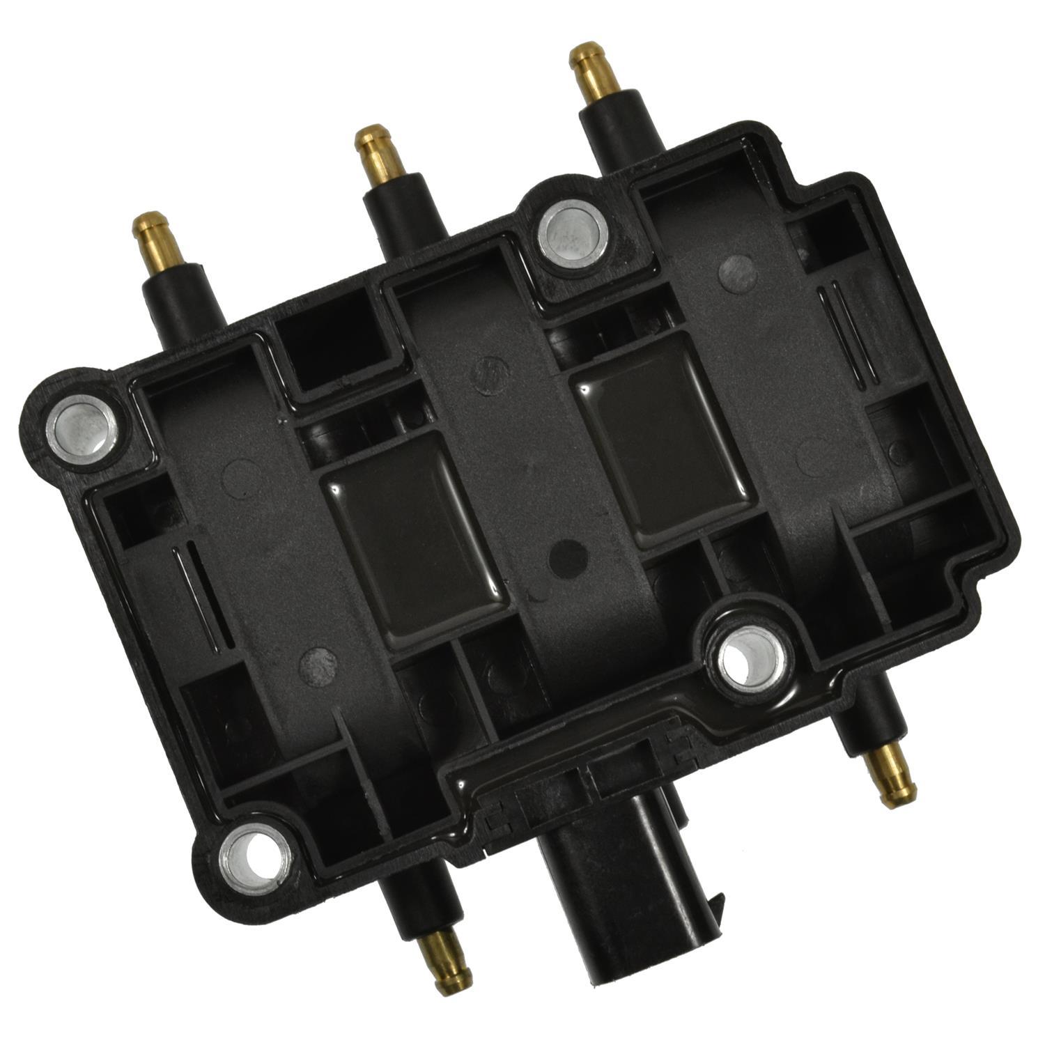 Standard Motor Products UF121 - Ignition Coil Standard Motor Products UF121 Ignition Coil product image 1 of 3