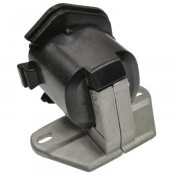Standard Motor Products UF45 Ignition Coil product image 1 of 3