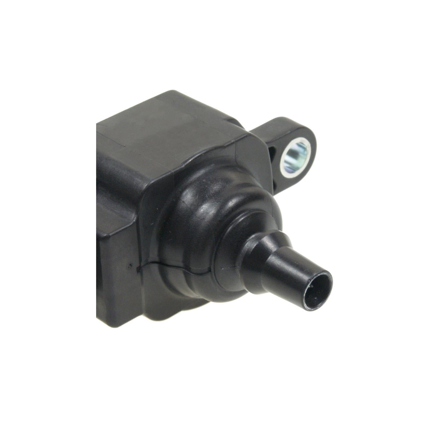Standard Motor Products UF568 - Ignition Coil Standard Motor Products UF568 Ignition Coil product image 1 of 3