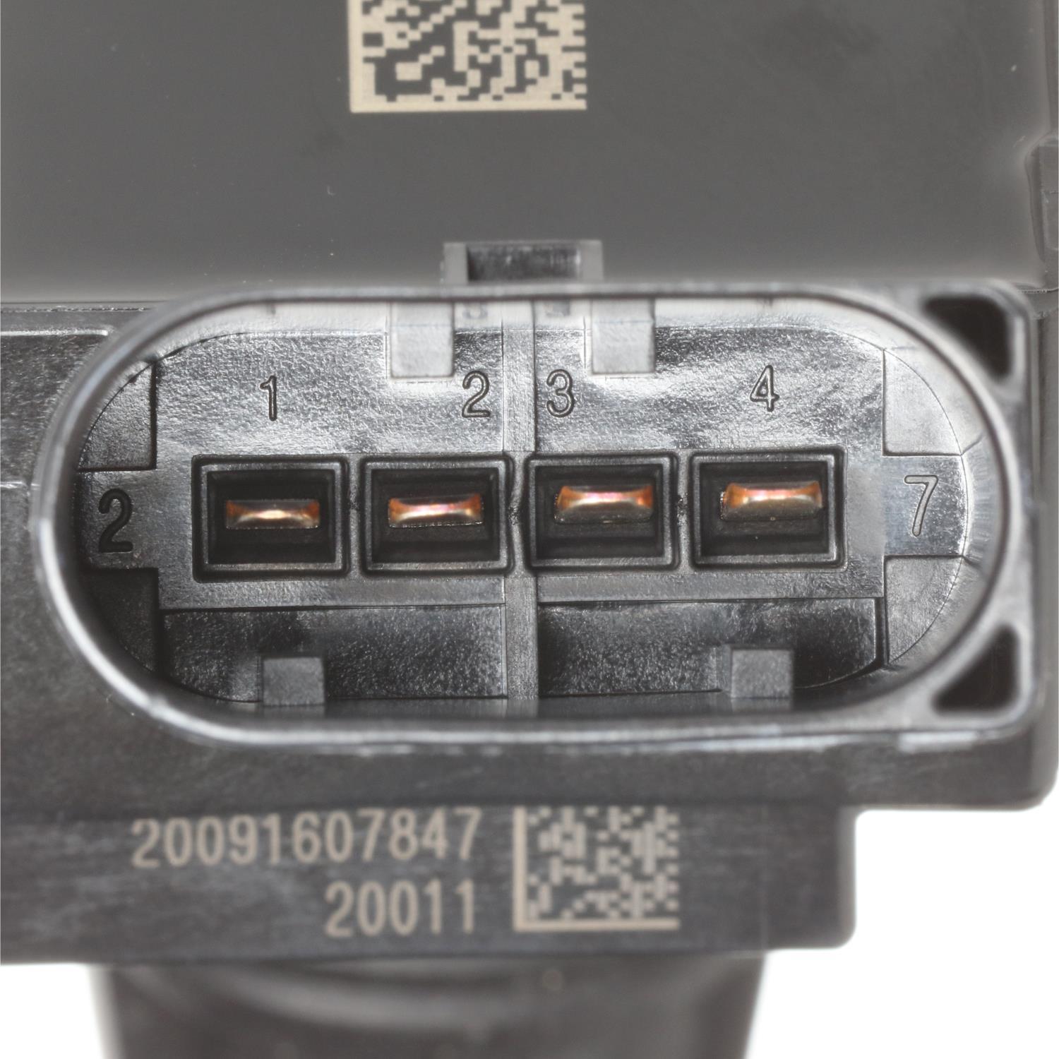 Standard Motor Products UF718 - Ignition Coil Standard Motor Products UF718 Ignition Coil product image 3 of 7