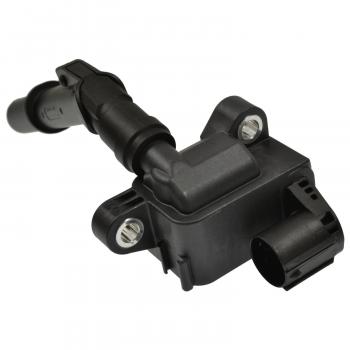Standard Motor Products UF741 - Ignition Coil Standard Motor Products UF741 Ignition Coil product image 1 of 8
