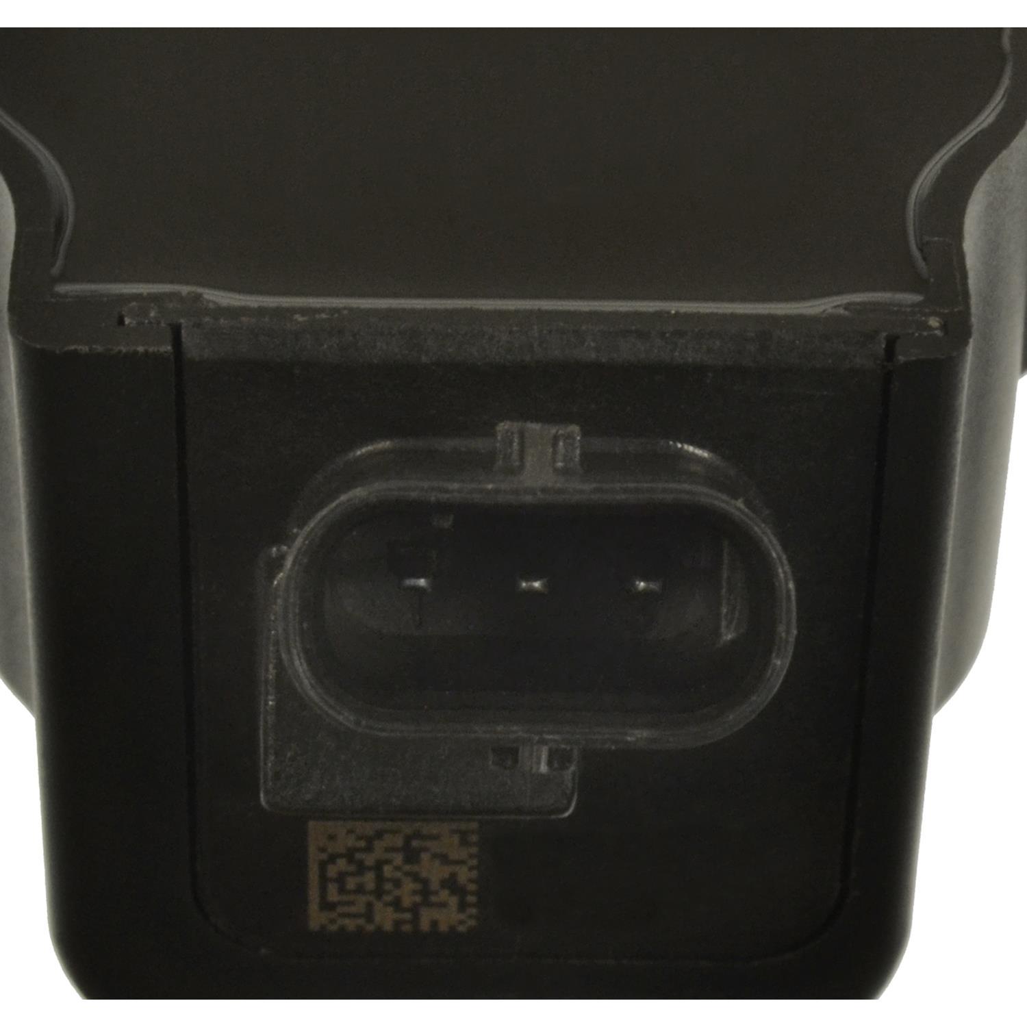 Standard Motor Products UF750 - Ignition Coil Standard Motor Products UF750 Ignition Coil product image 2 of 3