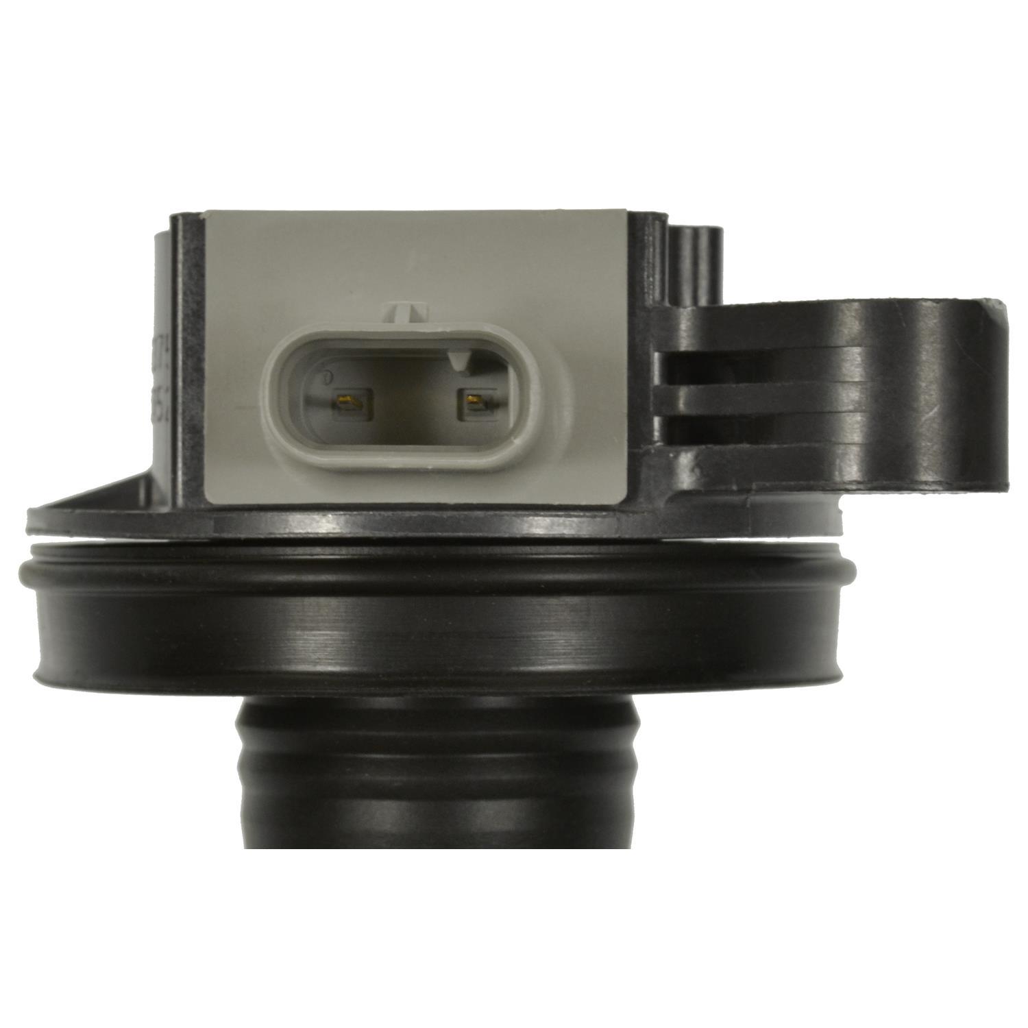 Standard Motor Products UF780 - Ignition Coil Standard Motor Products UF780 Ignition Coil product image 2 of 3