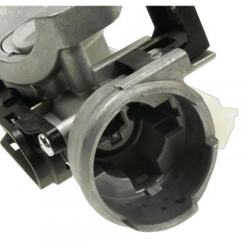Standard Motor Products US1025 - Ignition Starter Switch Standard Motor Products US1025 Ignition Lock and Cylinder Switch product image 1 of 3
