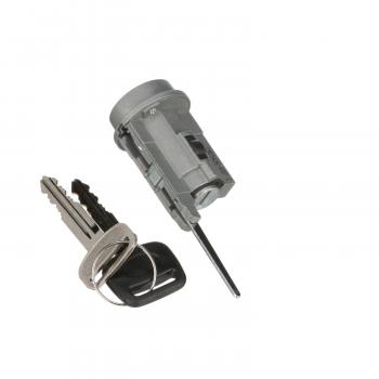 Standard Motor Products US263L - Ignition Lock Cylinder Standard Motor Products US263L Ignition Lock Cylinder product image 1 of 9