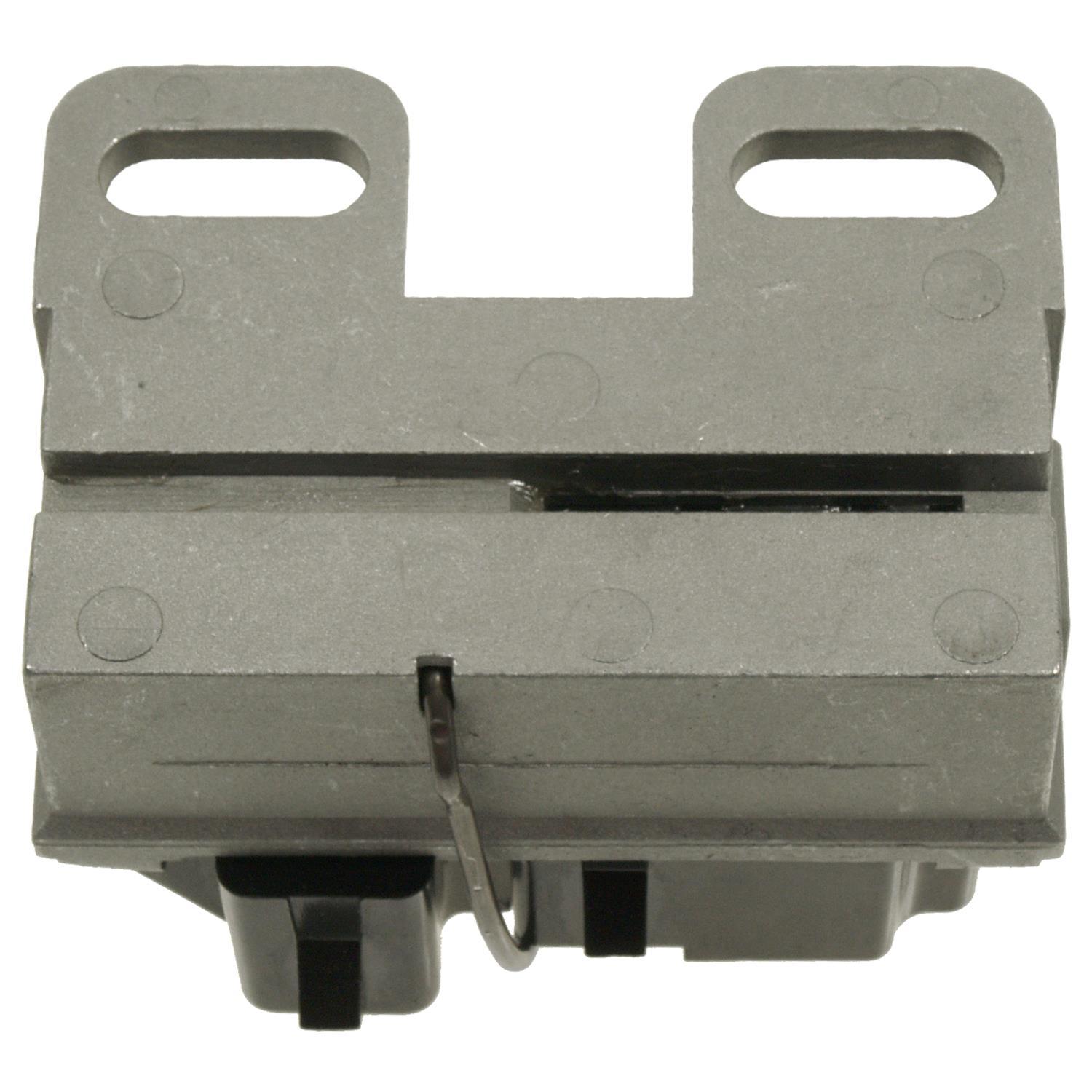 Standard Motor Products US90 - Ignition Starter Switch Standard Motor Products US90 Ignition Starter Switch product image 1 of 3