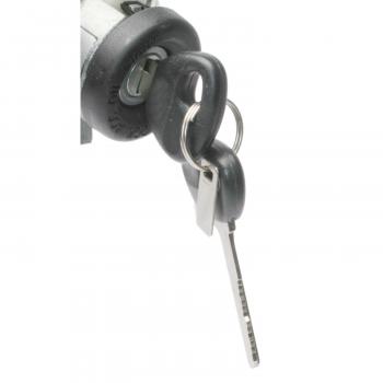 Standard Motor Products US972 Ignition Lock and Cylinder Switch product image 1 of 4