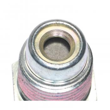 Standard Motor Products V484 PCV Valve product image 2 of 3